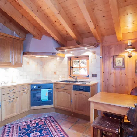 Chalet La Ruinette-charming 1-bed With Southfacing Views